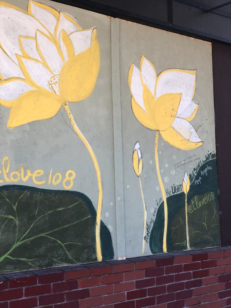 “LOTUS FLOWER” MURAL 1305 Franklin St, Oakland, California Public