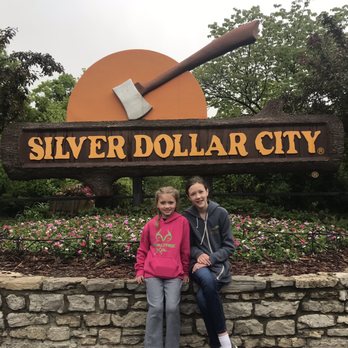 Silver Dollar City - Amusement Parks Near Me - Branson, Missouri Silver Dollar City - Amusement Parks Near Me - Branson, Missouri