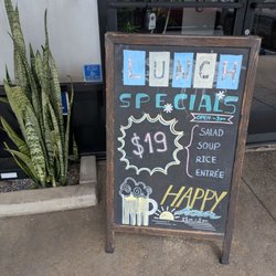 Lunch Specials open - 3pm