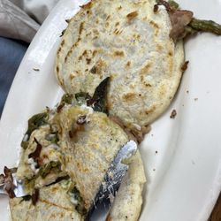 El Rodeo Tacos - Gorditas