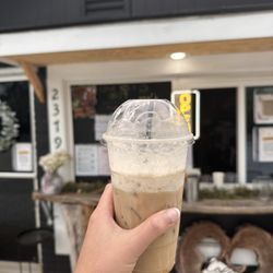 Belle Vie Coffee - Iced Carmel latte (I couldn't help to drink it before taking the picture!)