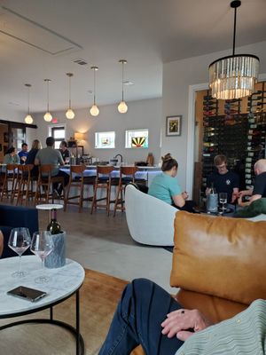 Swallow Wines by null