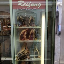 Rhön - Metzgerei - Reifeschrank