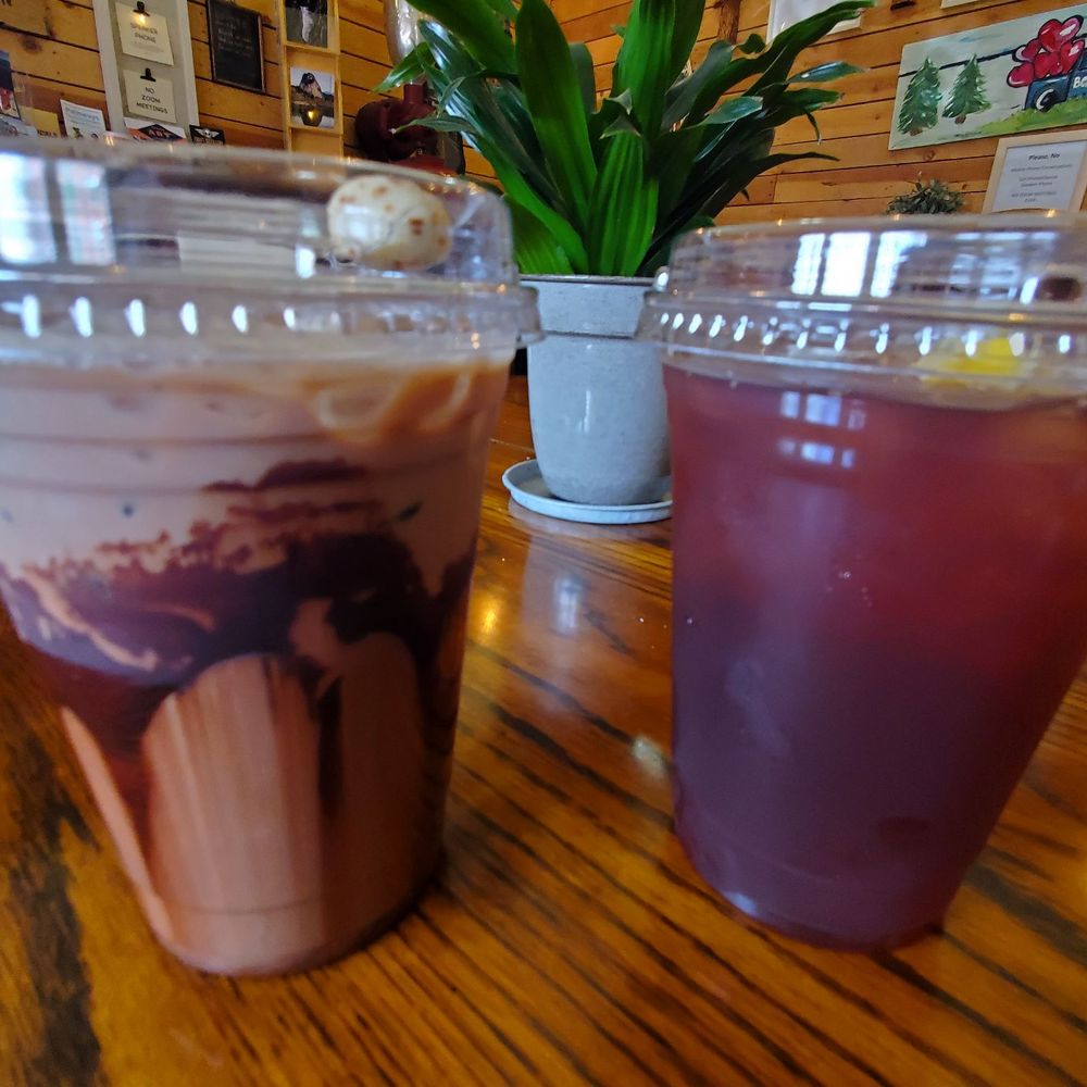 Bigfoot Coffee Roasters - Sasquatch mocha, iced tea - Coffee & Tea Near Me - Stevenson, Washington Bigfoot Coffee Roasters - Sasquatch mocha, iced tea - Coffee & Tea Near Me - Stevenson, Washington