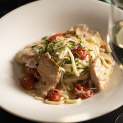 GROVE - Smoked Salmon Linguini