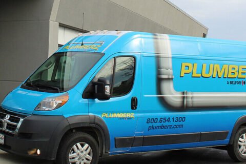 Z PLUMBERZ of Muncie Logo