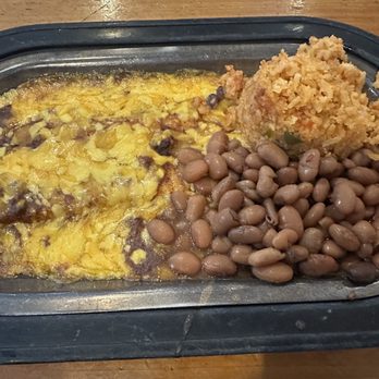 Ost Restaurant - Cheese enchilada - American Near Me - Bandera, Texas