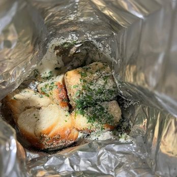 Vannucchi Brothers Pizza - Freshly Baked Vegan Garlic Rolls - Italian Near Me - Hollywood, Florida Vannucchi Brothers Pizza - Freshly Baked Vegan Garlic Rolls - Italian Near Me - Hollywood, Florida