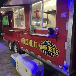 Los Sabrosos Tacos - Order window (food truck)
