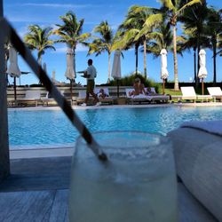 Four Seasons Hotel at The Surf Club