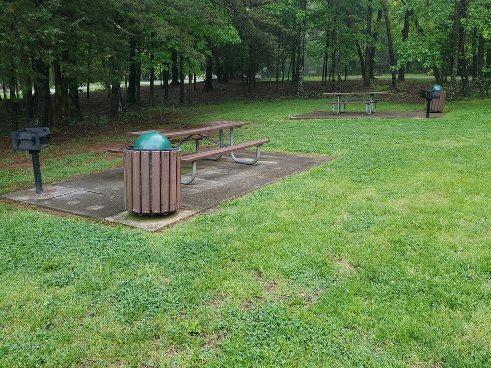 Triad Park Logo