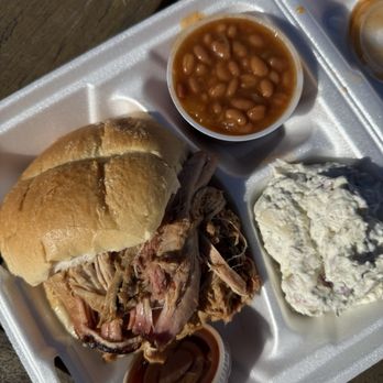 Triple Crown BBQ - Pulled pork sandwich combo - Barbeque Near Me - Luray, Virginia Triple Crown BBQ - Pulled pork sandwich combo - Barbeque Near Me - Luray, Virginia