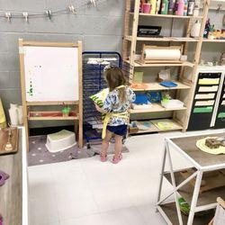 Montessori Peace Academy - Art station