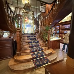 Maison Goyard - Le Chic du Chien
