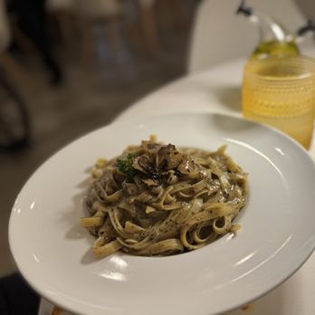 Vegan Planet - Vegan Black Truffle Fettuccine - Vegan Near Me - Miami, Florida