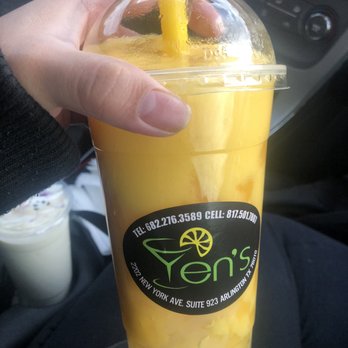 Yen's Cafe - Pineapple mango smoothie - Vietnamese Near Me - Arlington, Texas