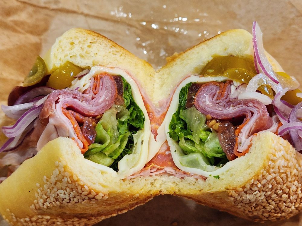 Carlino's Market