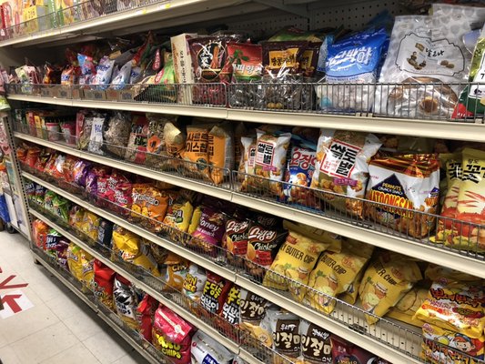 La Crescenta Han Kook Market by null