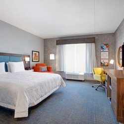 Hampton Inn & Suites by Hilton Waterloo St. Jacobs - Guest room