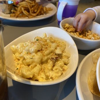 SOB Downtown - Smoked Gouda Mac 'n Cheese - Gastropubs Near Me - Memphis, Tennessee SOB Downtown - Smoked Gouda Mac 'n Cheese - Gastropubs Near Me - Memphis, Tennessee