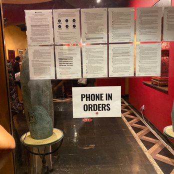 Panda Inn - Wait outside - Chinese Near Me - Pasadena, California