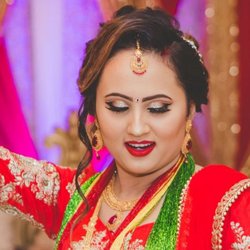 Make Up by Vhari