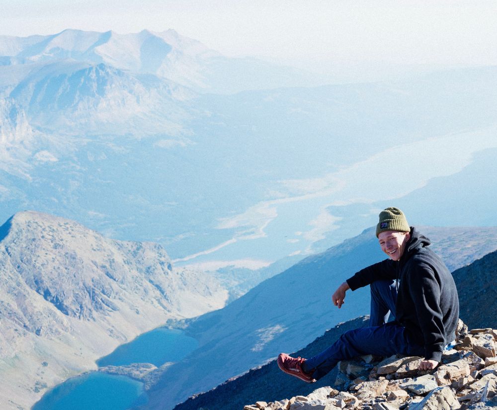 Glacier Hikes & Bikes Logo