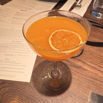 Earls Kitchen + Bar - Passion fruit martini. This is like a 6/10 I expected better - New American Near Me - Somerville, Massachusetts