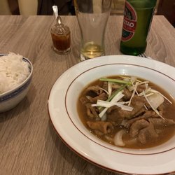 Le Viet-Nam - Glazed pork was more like a stew. One note, sweet.