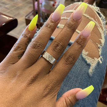 DKM Nails - Gina - Slay - Nail Salons Near Me - Houston, Texas