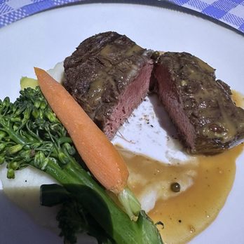 Le Petit Chef - Perfectly cooked filet mignon - Dinner Theater Near Me - San Diego, California