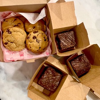 Bake'n Babes - Desserts Near Me - Tampa, Florida Bake'n Babes - Desserts Near Me - Tampa, Florida