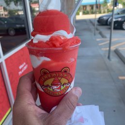 Strawberry Gelato. Yum Strawberry Gelato. Yum