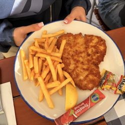 Ratskeller Passau - Kinderschnitzel