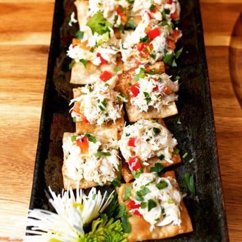 Chef Stephanie - Crab and Chives on Wonton Crisps - Personal Chefs Near Me