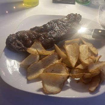 Davinci's Italian Restaurant - Steak and chips?steak and fries - Italian Near Me - Sturgis, Michigan Davinci's Italian Restaurant - Steak and chips?steak and fries - Italian Near Me - Sturgis, Michigan