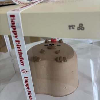 CC Cake - Custom cake - Desserts Near Me - Arcadia, California
