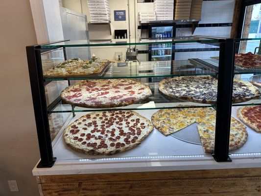 Bellucci Pizza by null