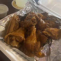 Mt Royal Inn - MRI WIngs. Tony's Wing Sauce (Golden Nugget Tavern in Winslow NJ uses this as well)