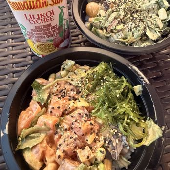 Maguro Spot - Veggie Bowl Tuna Bowl - Seafood Near Me - Honolulu, Hawaii Maguro Spot - Veggie Bowl Tuna Bowl - Seafood Near Me - Honolulu, Hawaii