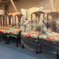 E C Robinson Upholstery