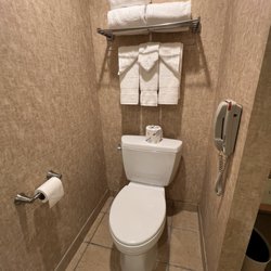 2.10.25 Room 8004 Toilet & Towel Rack Complete With Telephone to Front Desk
