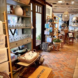 Showroom