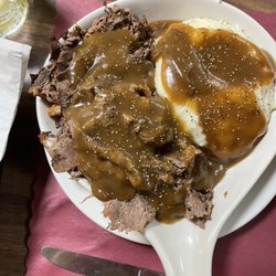 Red Rooster Pancake House & Family Restaurant - Open face Roast beef and mashed potatoes