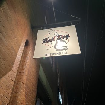 Bad Dog Brewery - Brewpubs Near Me - Torrington, Connecticut