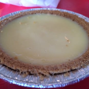 Red Hook Lobster Pound - Key Lime Pie tart - Seafood Near Me - Brooklyn, New York Red Hook Lobster Pound - Key Lime Pie tart - Seafood Near Me - Brooklyn, New York