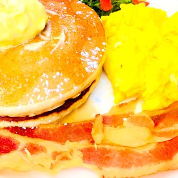 R&b Caribe Kitchen - Pancake eggs and bacon - Caribbean Near Me - Plantation, Florida R&b Caribe Kitchen - Pancake eggs and bacon - Caribbean Near Me - Plantation, Florida