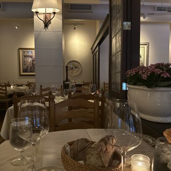 Il Terrazzo Carmine - bread, butter, beautiful interior! - Italian Near Me - Seattle, Washington Il Terrazzo Carmine - bread, butter, beautiful interior! - Italian Near Me - Seattle, Washington