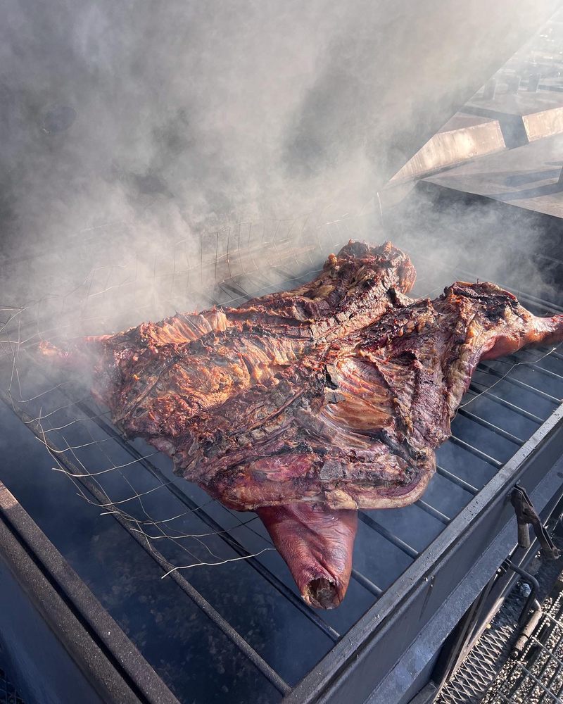 Twyman's Red Oak Barbecue Logo