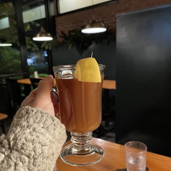 Mid City Beer Garden - Beer Gardens Near Me - Baton Rouge, Louisiana